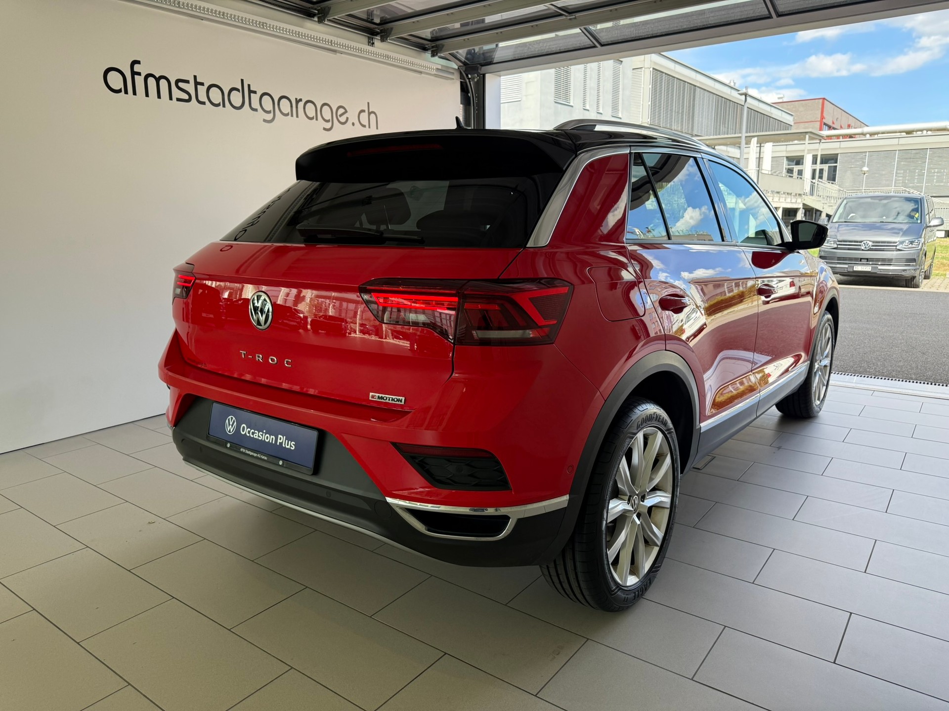 VW T-Roc 2.0 TSI Sport DSG 4Motion-image-5