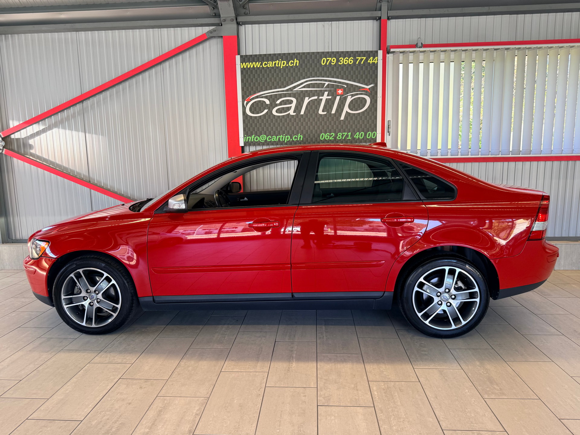 VOLVO S40 2.4I Momentum-image-3