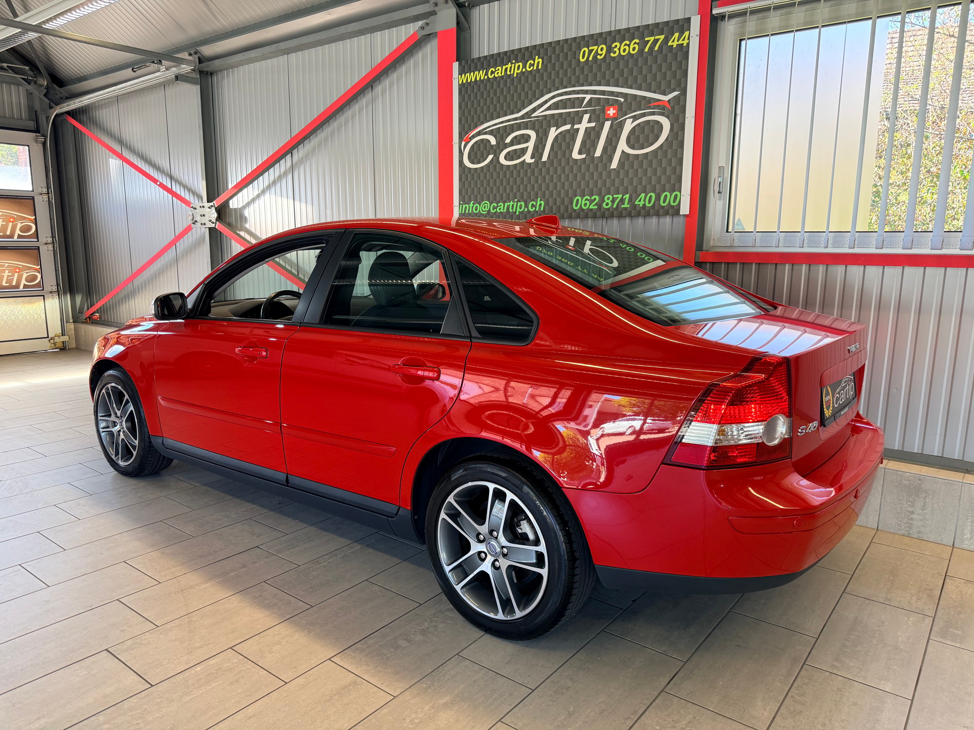 VOLVO S40 2.4I Momentum-image-4