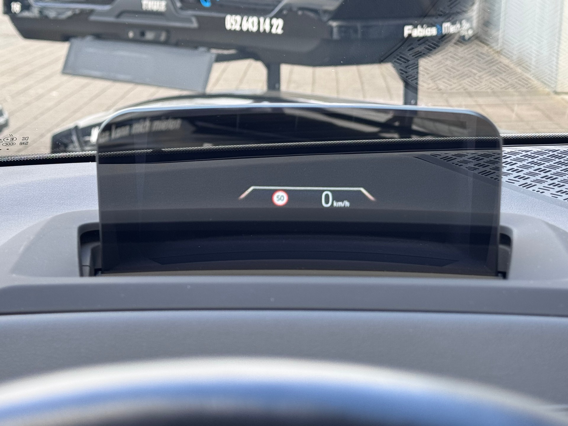 BMW 223d Active Tourer+4x4+Automat+Navigation+LED Scheinwerfer+Rückfahrkamera+Panorama-Glasdach+ACC+8-fach Alu+AHK mit 1'500kg++-image-24