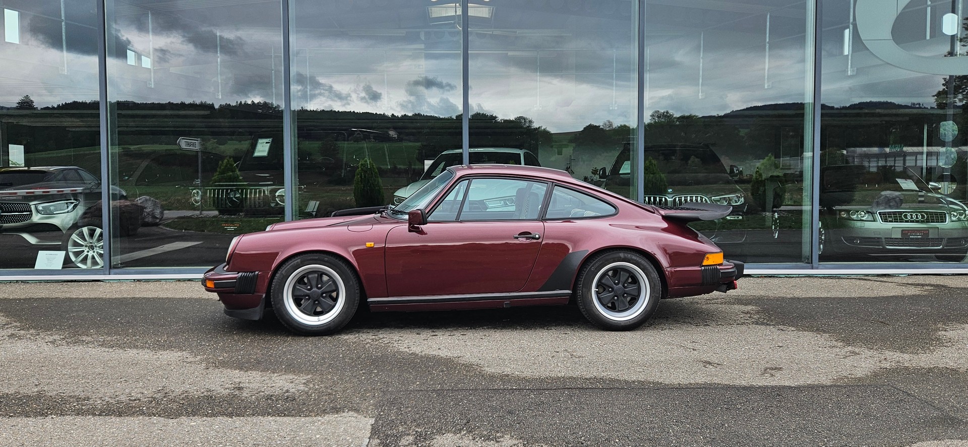 PORSCHE 911 SC 3.0