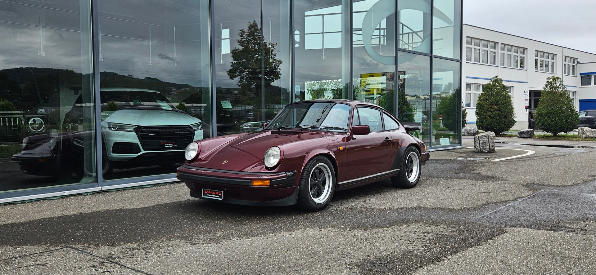 PORSCHE 911 SC 3.0-image-1