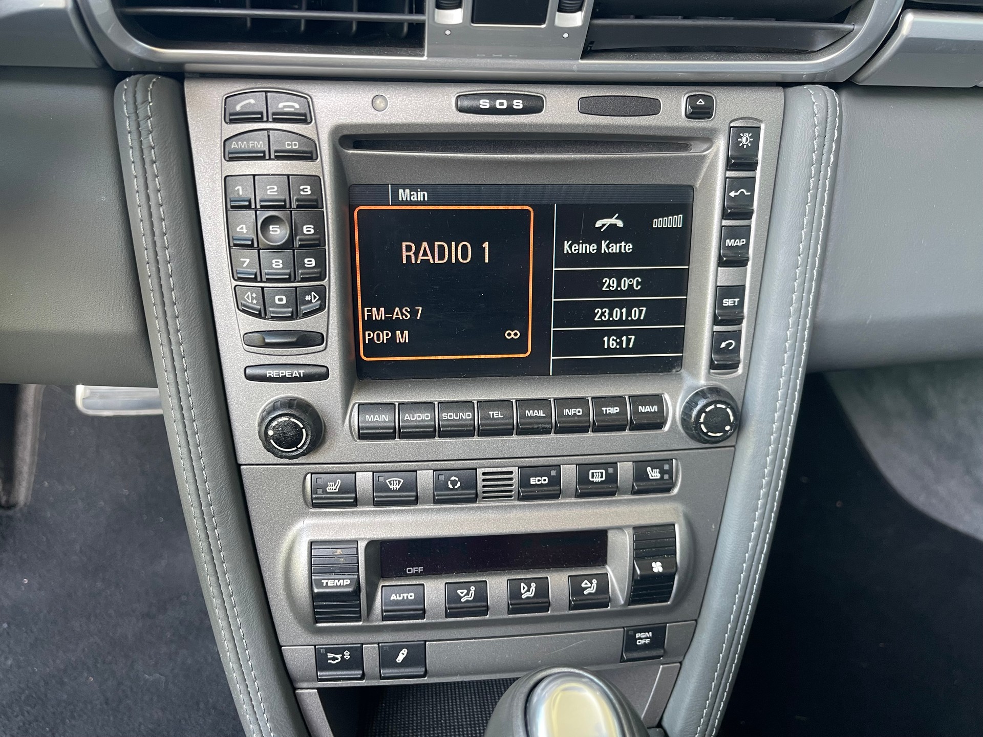 PORSCHE 911 Targa 3.8 Carrera 4S-image-11