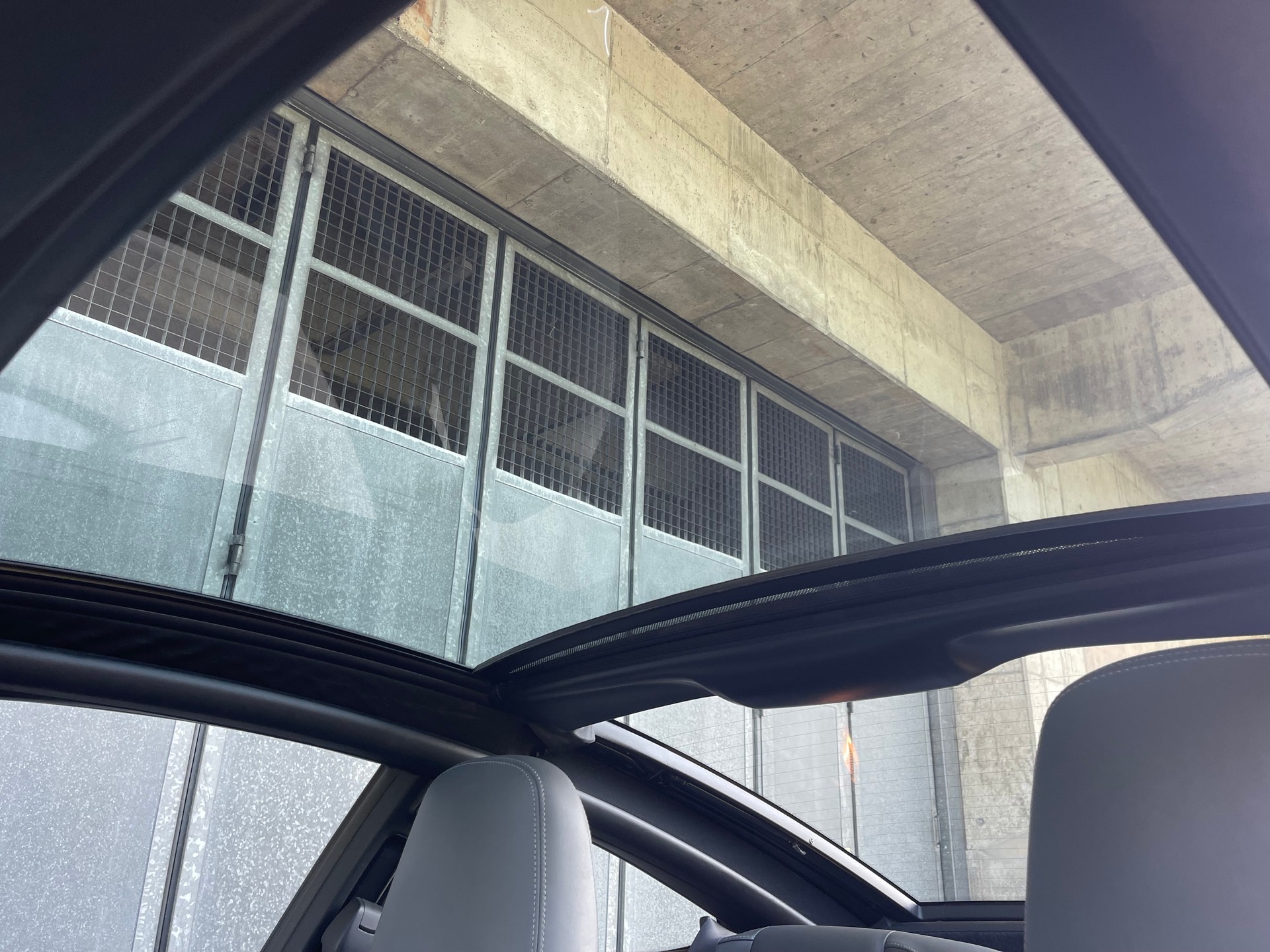 PORSCHE 911 Targa 3.8 Carrera 4S-image-9