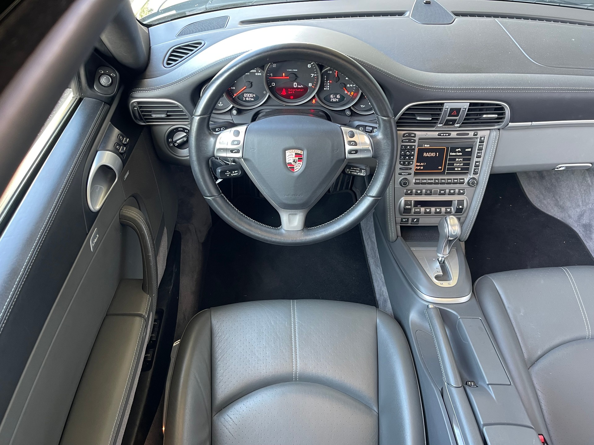 PORSCHE 911 Targa 3.8 Carrera 4S-image-10