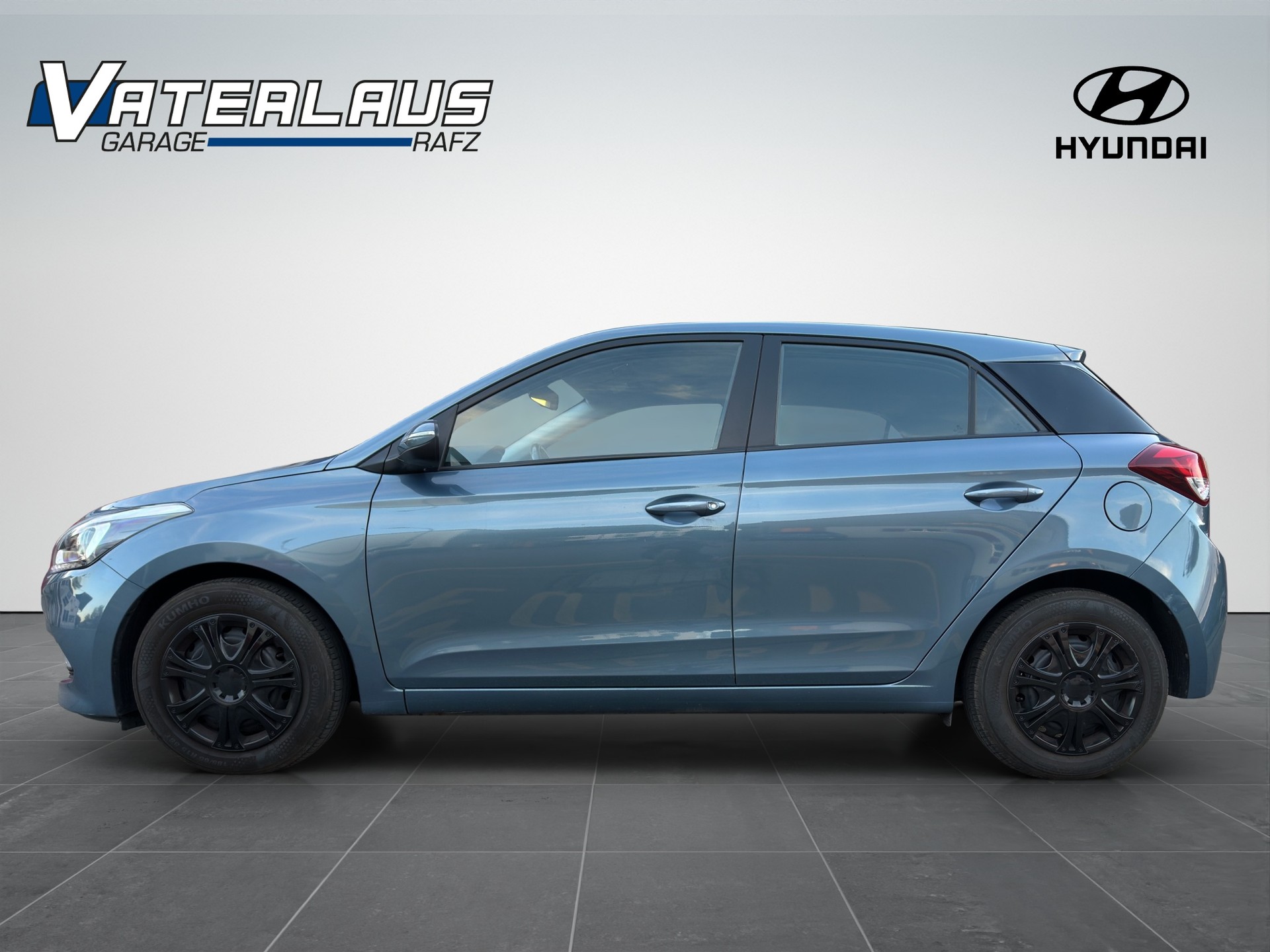 HYUNDAI i20 1.2 Amplia-image-2