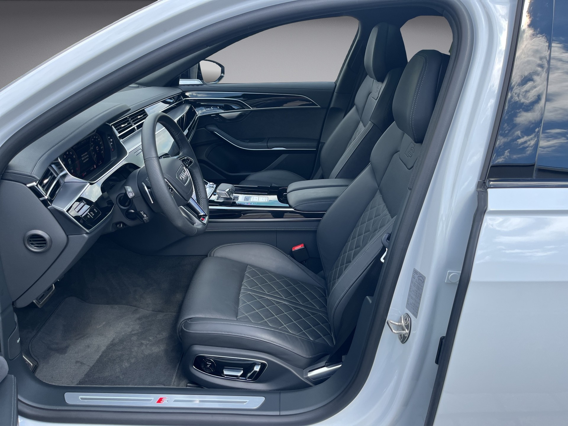 AUDI A8 60 TFSI e quattro tiptronic*Vollausstattung, Panodach, B&O Sound, (5-Jahre Garantie)-image-9