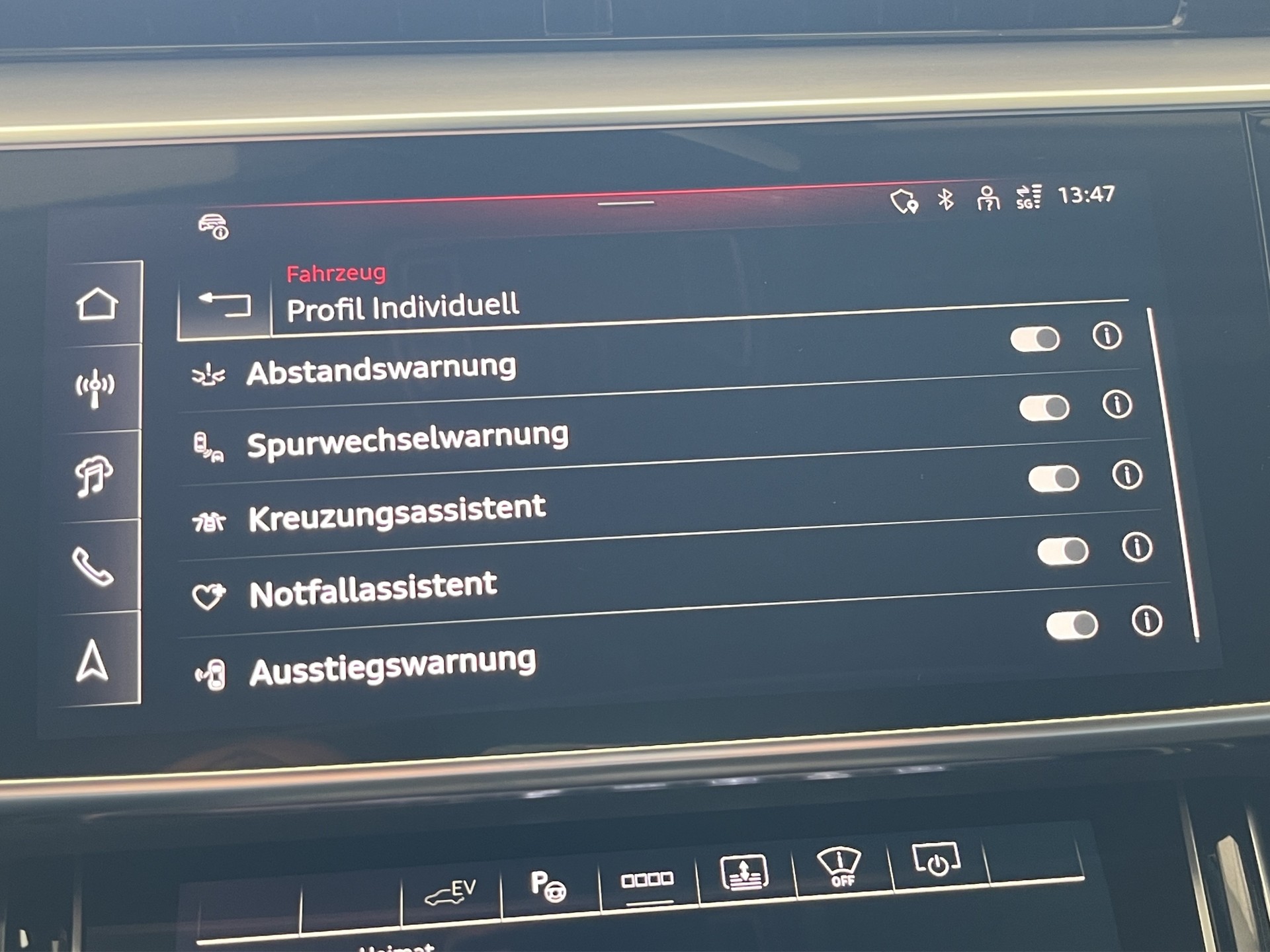 AUDI A8 60 TFSI e quattro tiptronic*Vollausstattung, Panodach, B&O Sound, (5-Jahre Garantie)-image-27