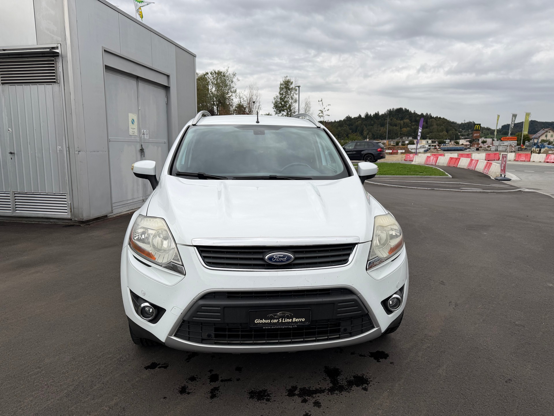 FORD Kuga 2.5 Turbo Titanium 4WD Automatic-image-0