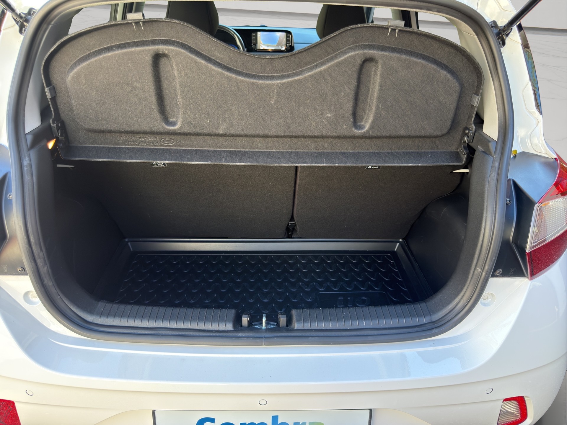 HYUNDAI i10 1.2 Vertex Automat-image-13