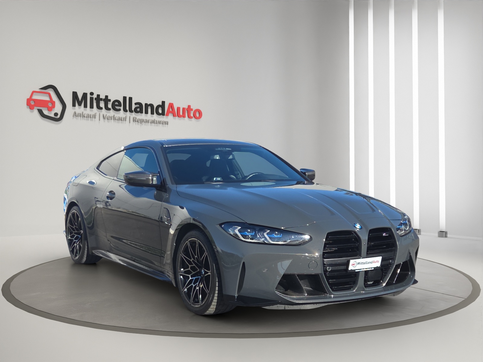 BMW M4 Coupé Competition M xDrive-image-2