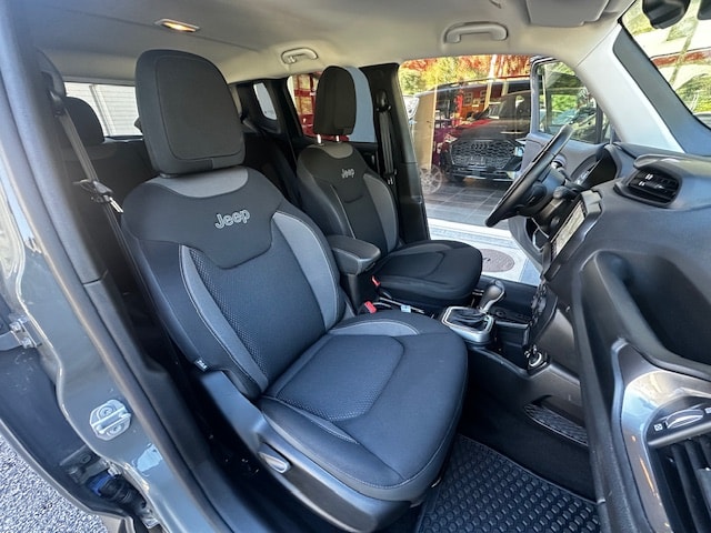 JEEP Renegade 1.5 MHEV Limited-image-12