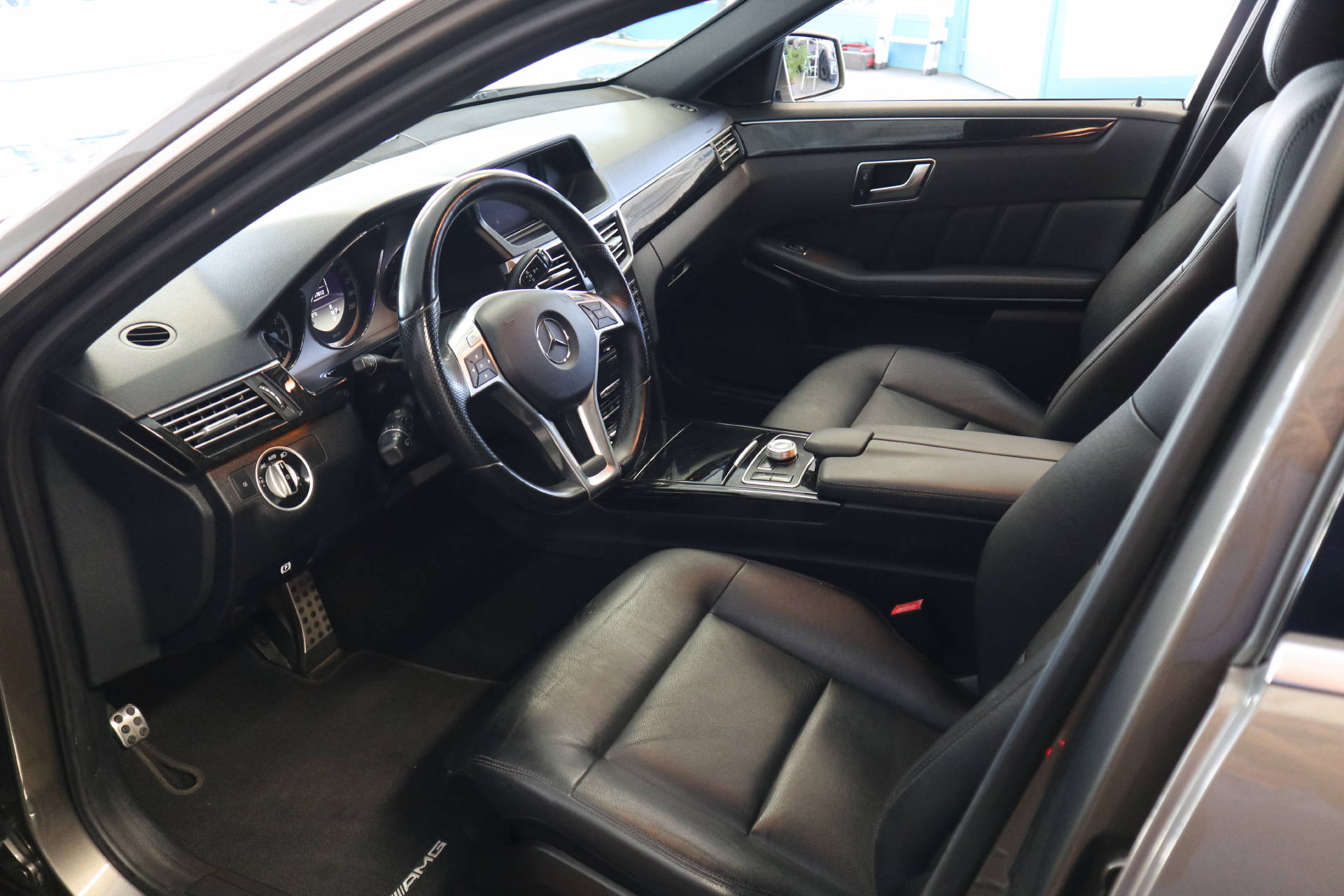 MERCEDES-BENZ E 250 CDI BlueEF Avantgarde 4m Kombi-image-10