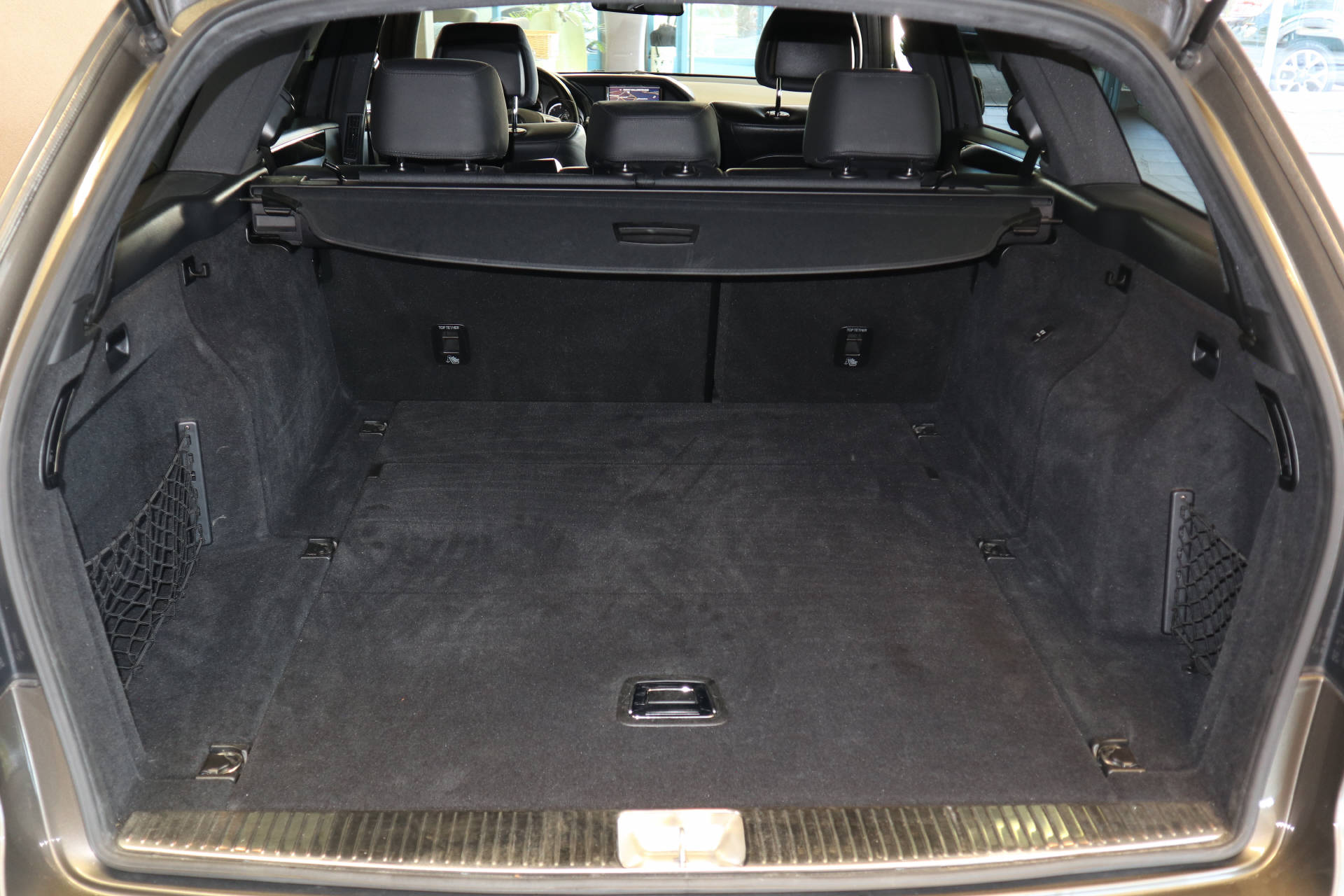 MERCEDES-BENZ E 250 CDI BlueEF Avantgarde 4m Kombi-image-8