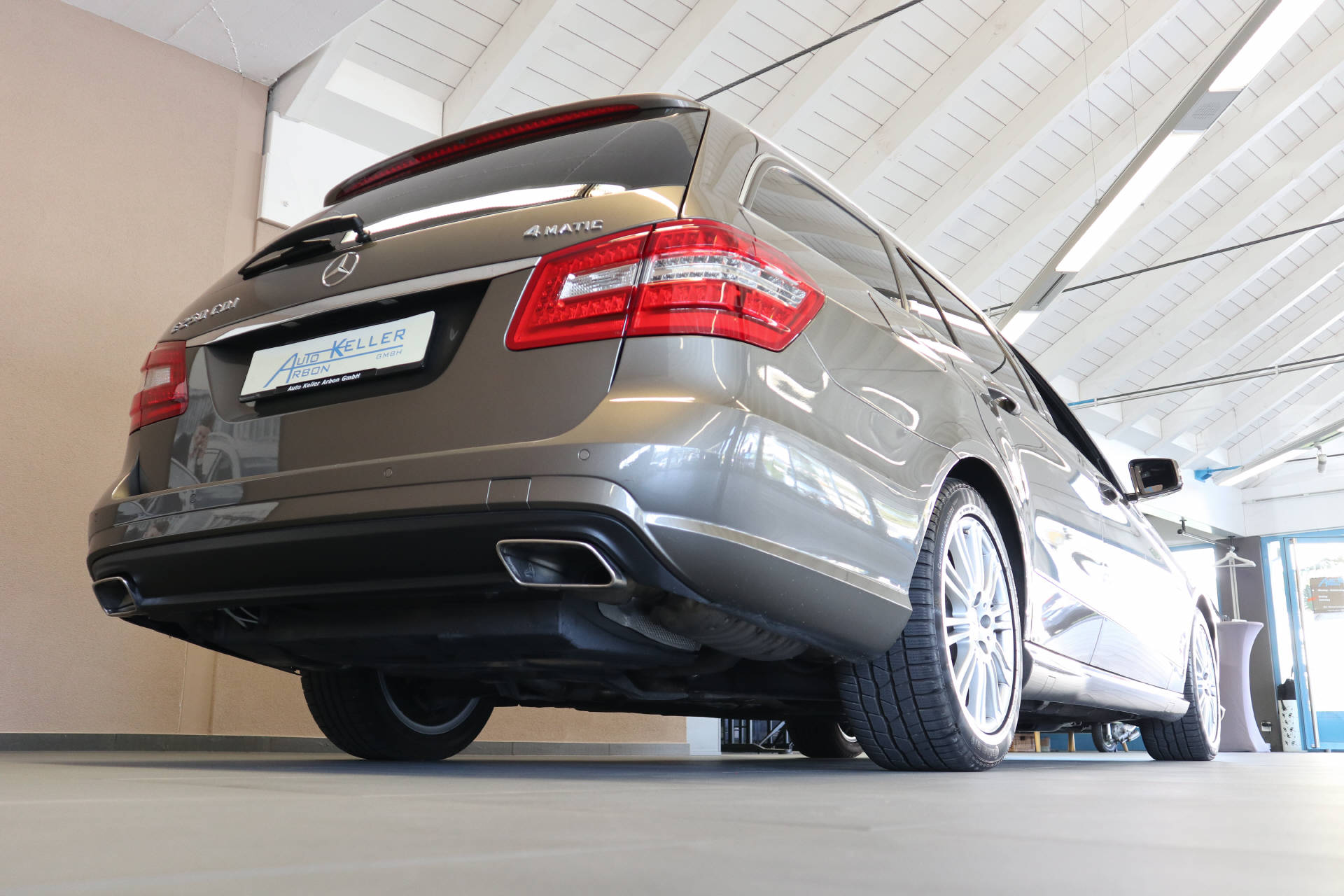MERCEDES-BENZ E 250 CDI BlueEF Avantgarde 4m Kombi-image-5