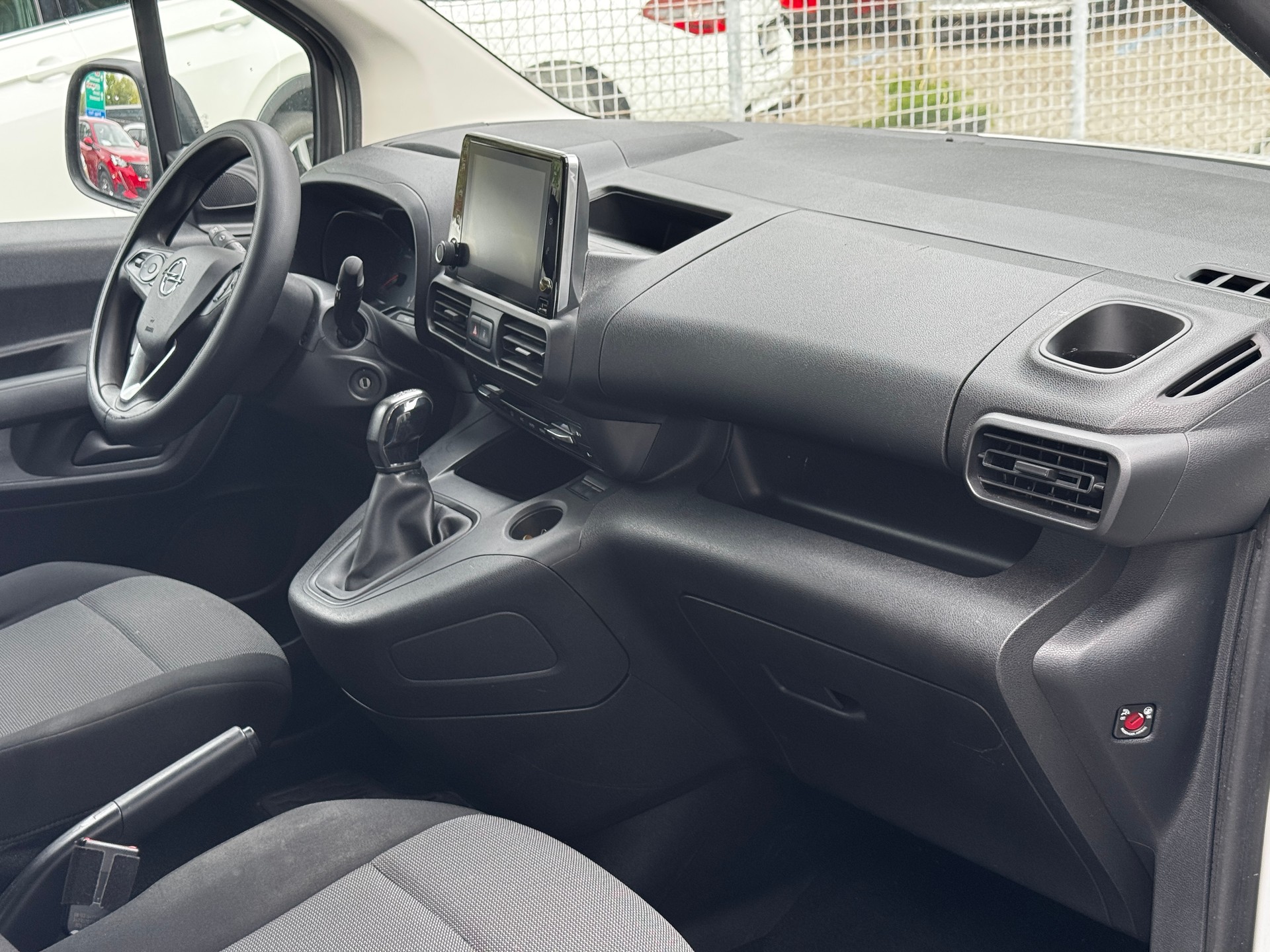 OPEL Combo Life 1.5 Enjoy-image-11