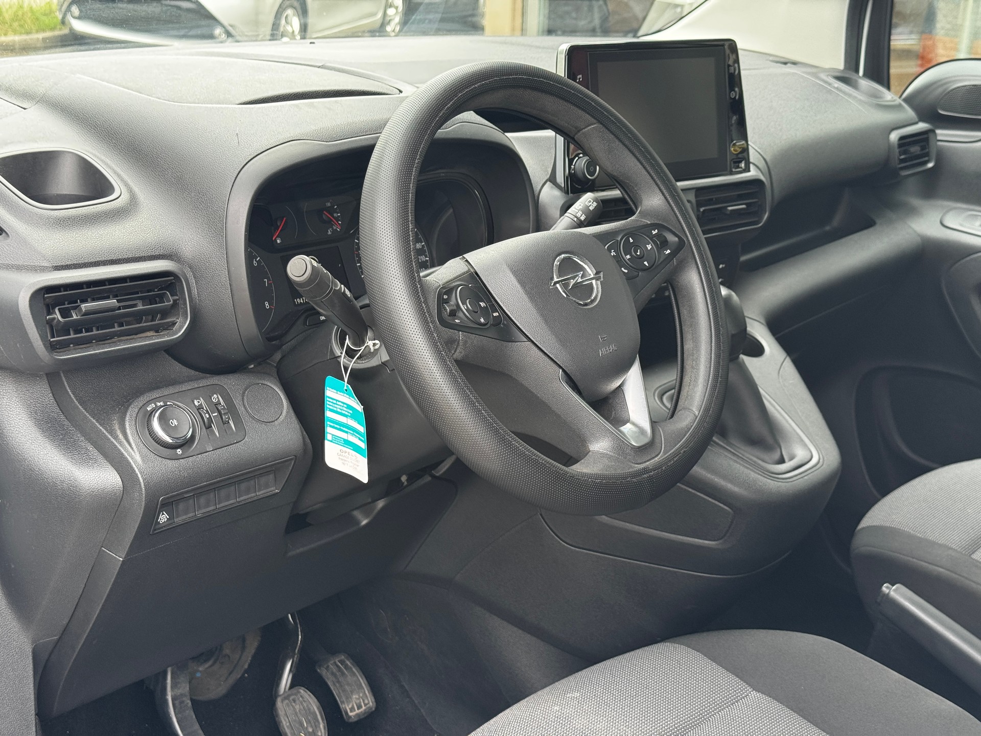 OPEL Combo Life 1.5 Enjoy-image-9