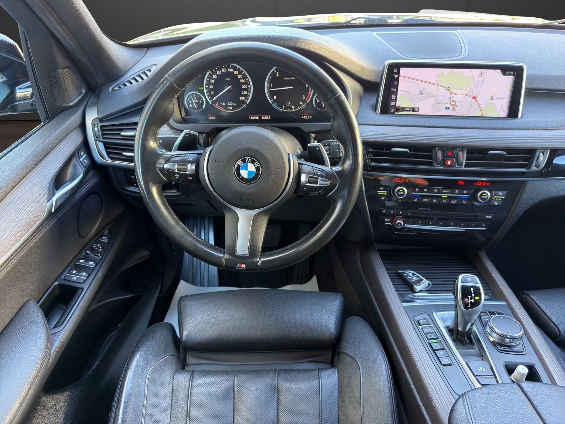 BMW X5 xDrive 30d Steptronic 7 Plätzer-image-14