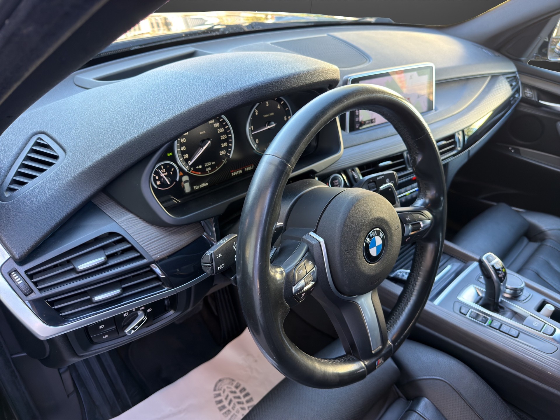 BMW X5 xDrive 30d Steptronic 7 Plätzer-image-11