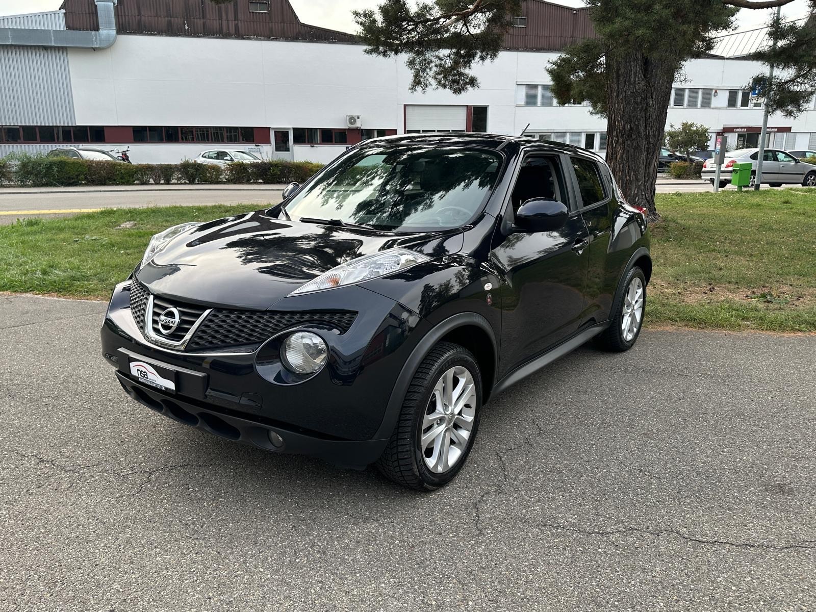 NISSAN Juke 1.6 DIG-T tekna 4x4 Xtronic M-CVT-image-1
