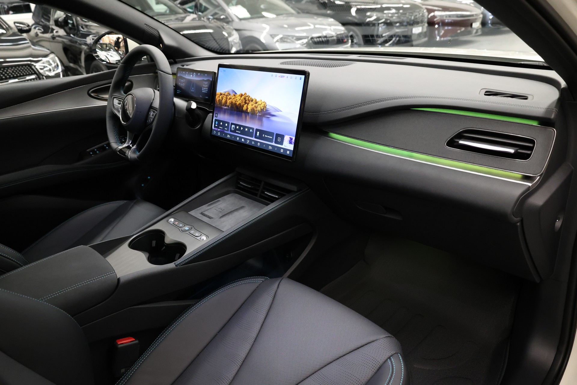 BYD Seal 6 DM-i Touring Comfort-image-18