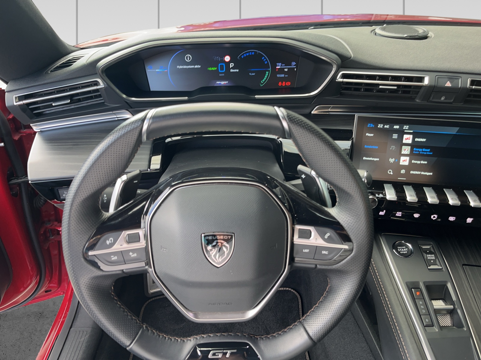 PEUGEOT 508 SW 1.6 PHEV GT EAT8-image-8