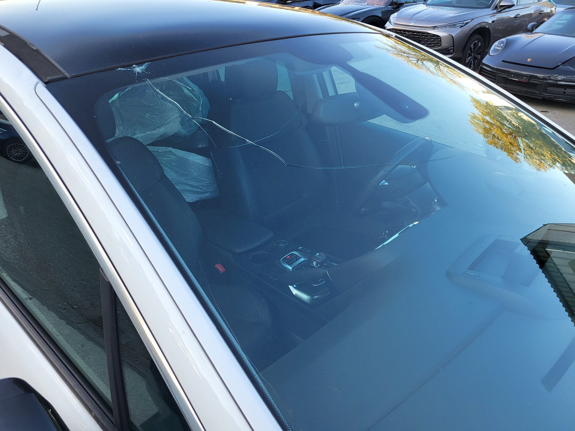 PEUGEOT 3008 HYbrid4 2.0 HDI Low CO2 ETG6-image-5
