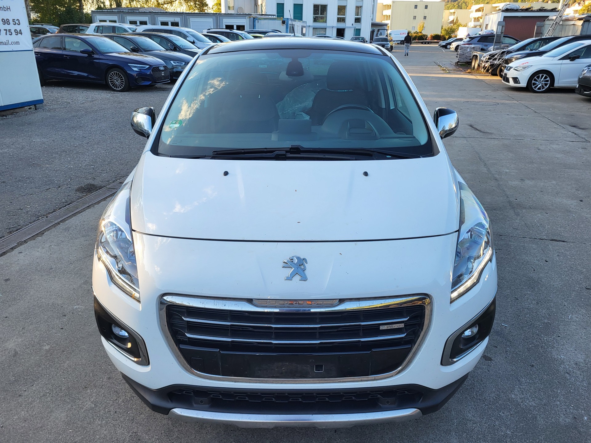 PEUGEOT 3008 HYbrid4 2.0 HDI Low CO2 ETG6-image-0