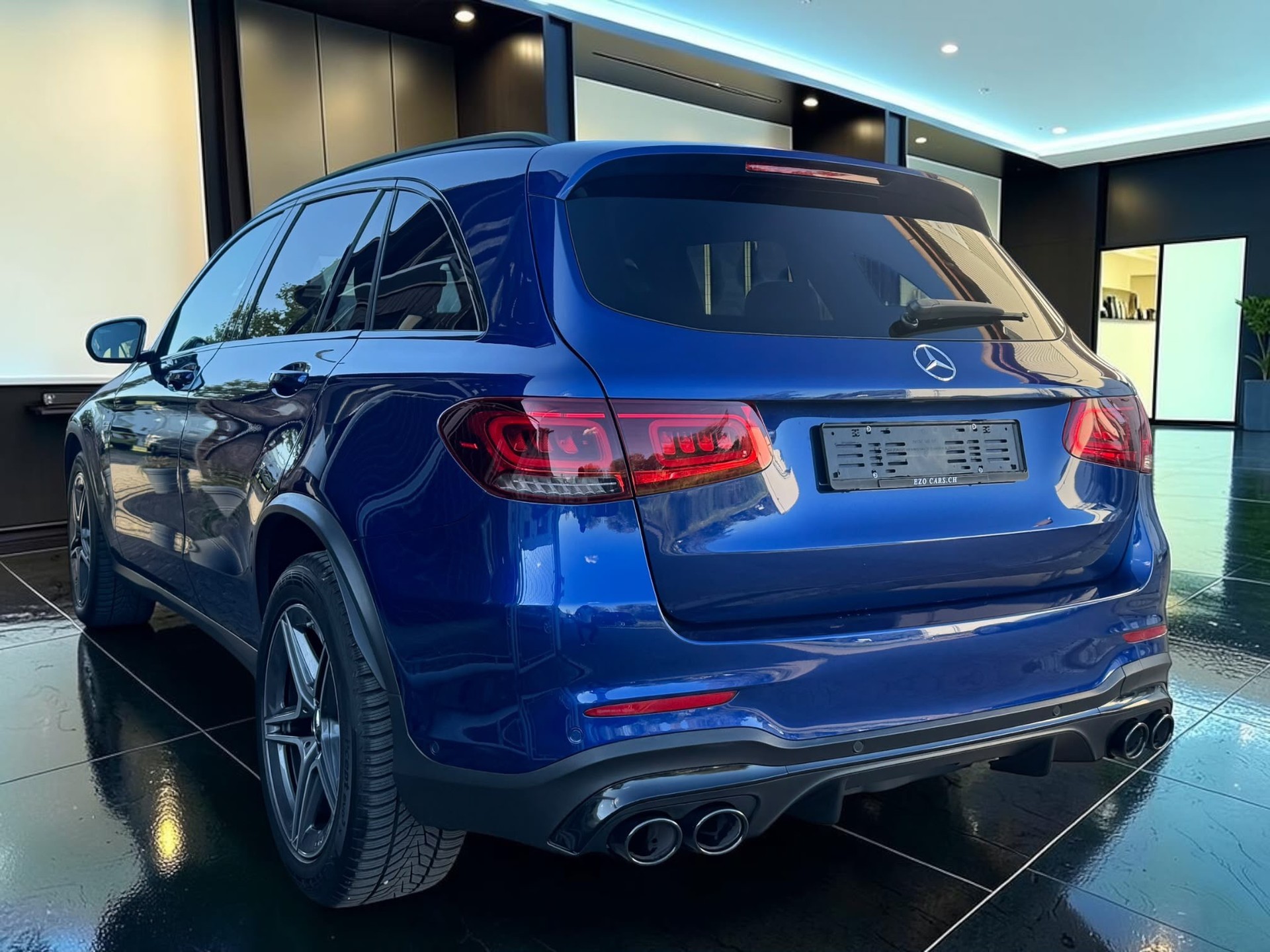MERCEDES-BENZ GLC 43 AMG 4Matic 9G-Tronic *BURMESTER*PANORAMA*FACELIFT*-image-4