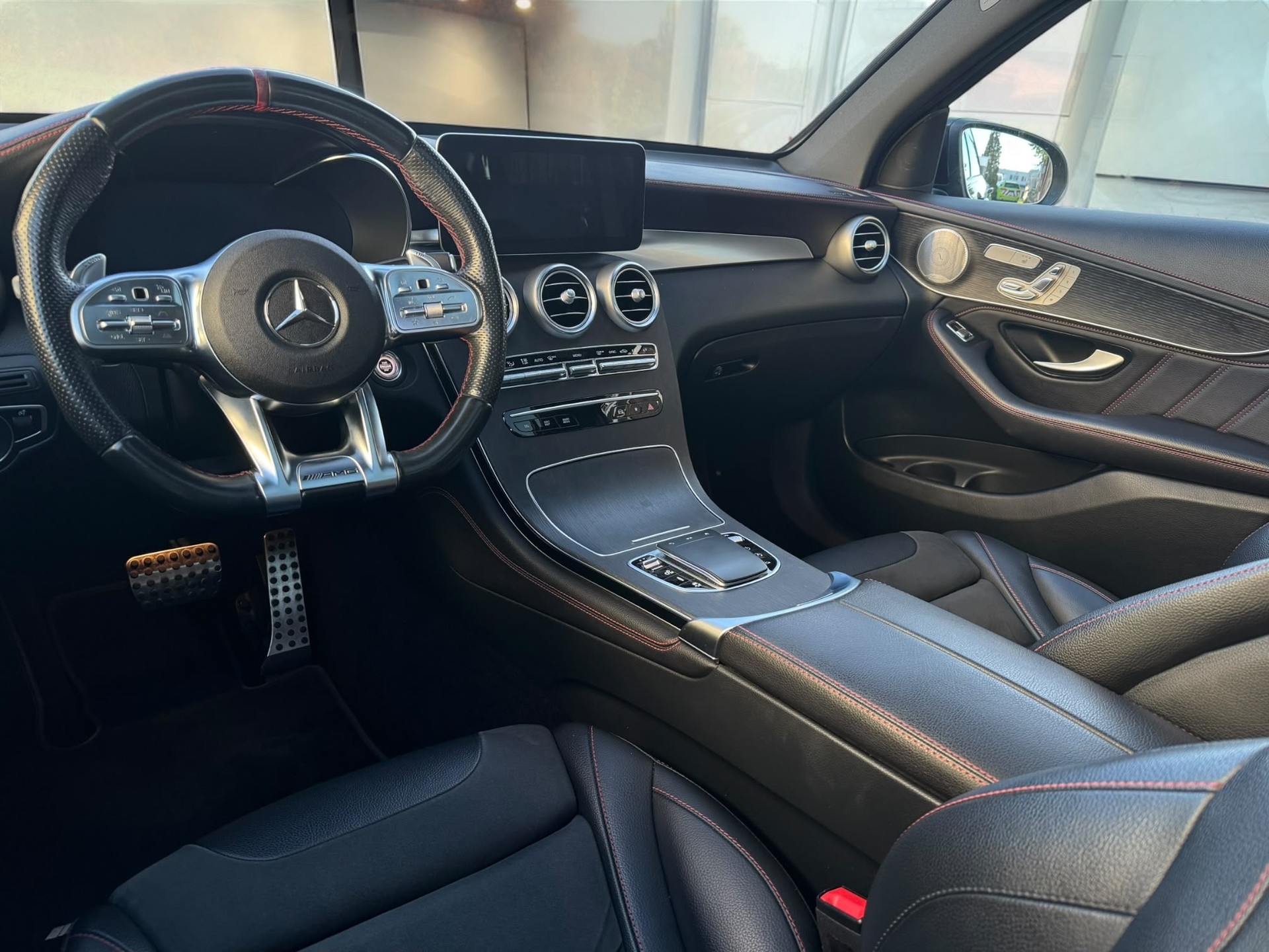 MERCEDES-BENZ GLC 43 AMG 4Matic 9G-Tronic *BURMESTER*PANORAMA*FACELIFT*-image-15