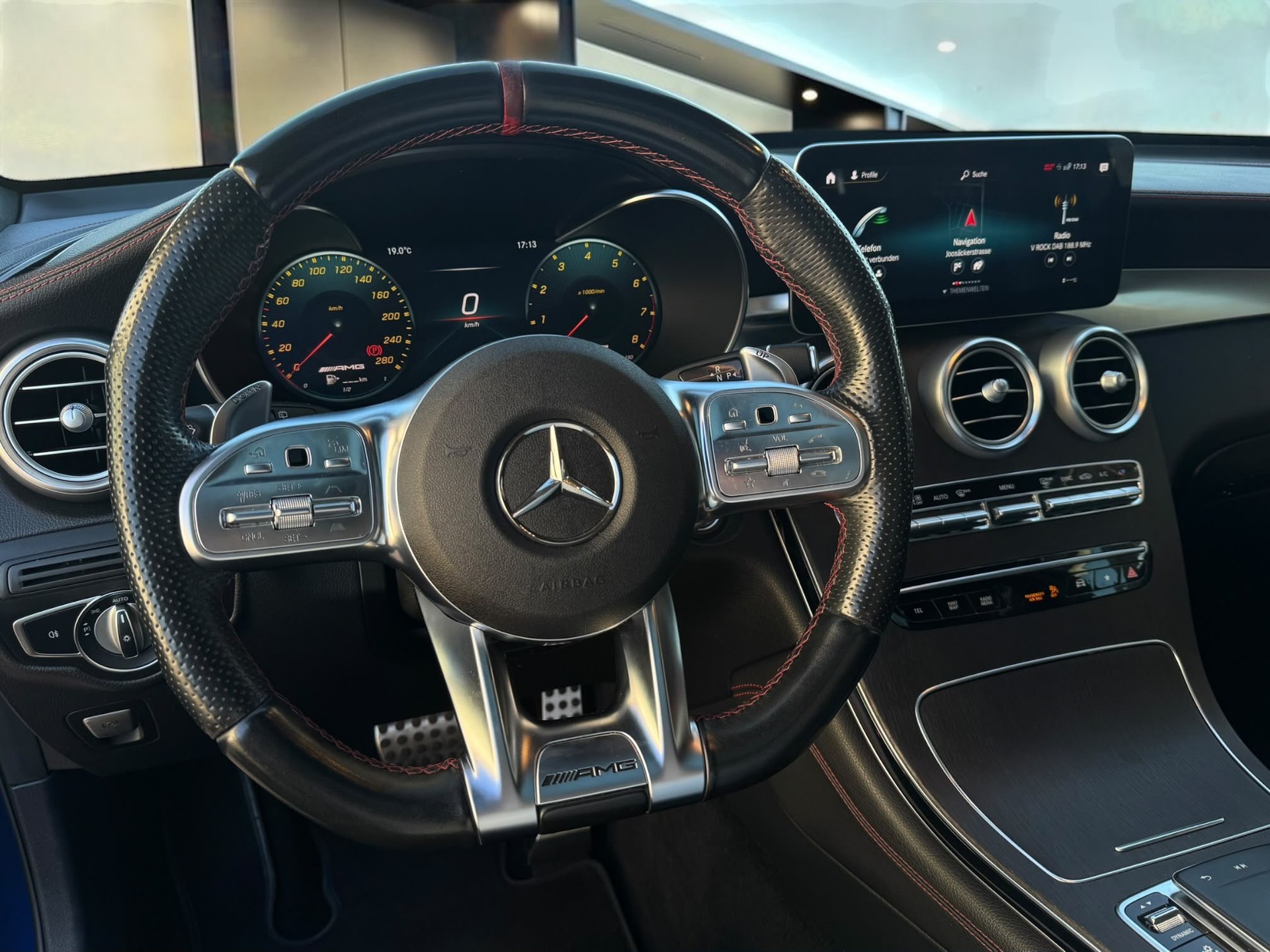 MERCEDES-BENZ GLC 43 AMG 4Matic 9G-Tronic *BURMESTER*PANORAMA*FACELIFT*-image-20