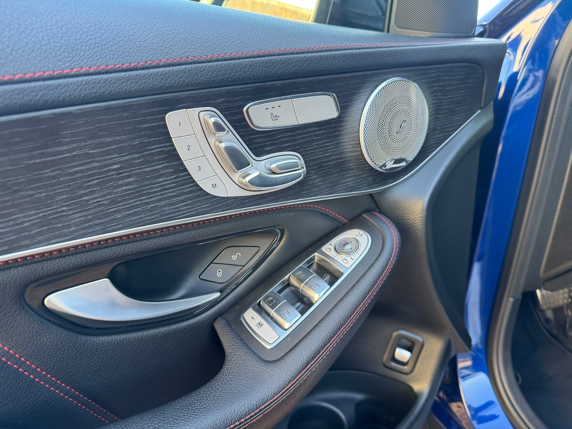 MERCEDES-BENZ GLC 43 AMG 4Matic 9G-Tronic *BURMESTER*PANORAMA*FACELIFT*-image-17