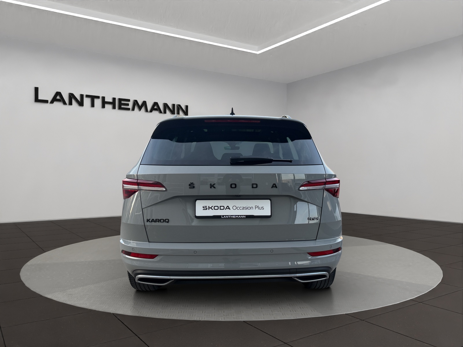 SKODA Karoq 2.0 TSI SportLine 4x4 DSG-showroom-element-3