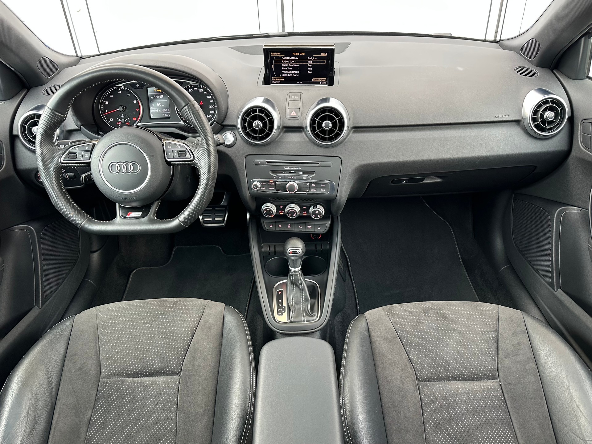 AUDI Sportback 1.4 TFSI S Line S-Tronic-image-9
