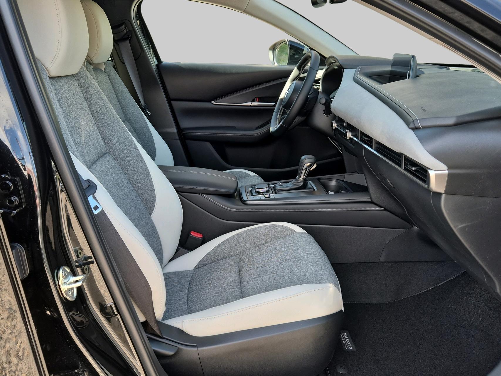 MAZDA CX-30 SKYACTIV-X 186 M Hybrid Makoto AWD AT-image-14