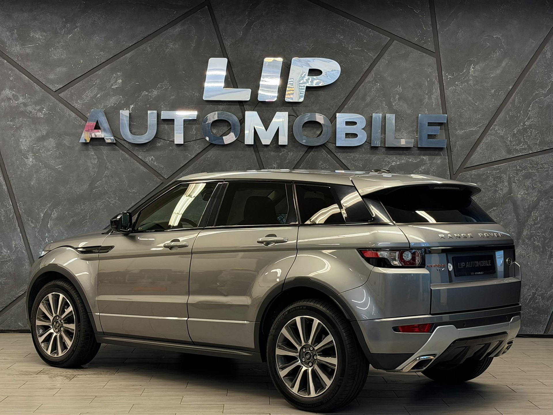 LAND ROVER Range Rover Evoque 2.2 TD4 Dynamic-image-7