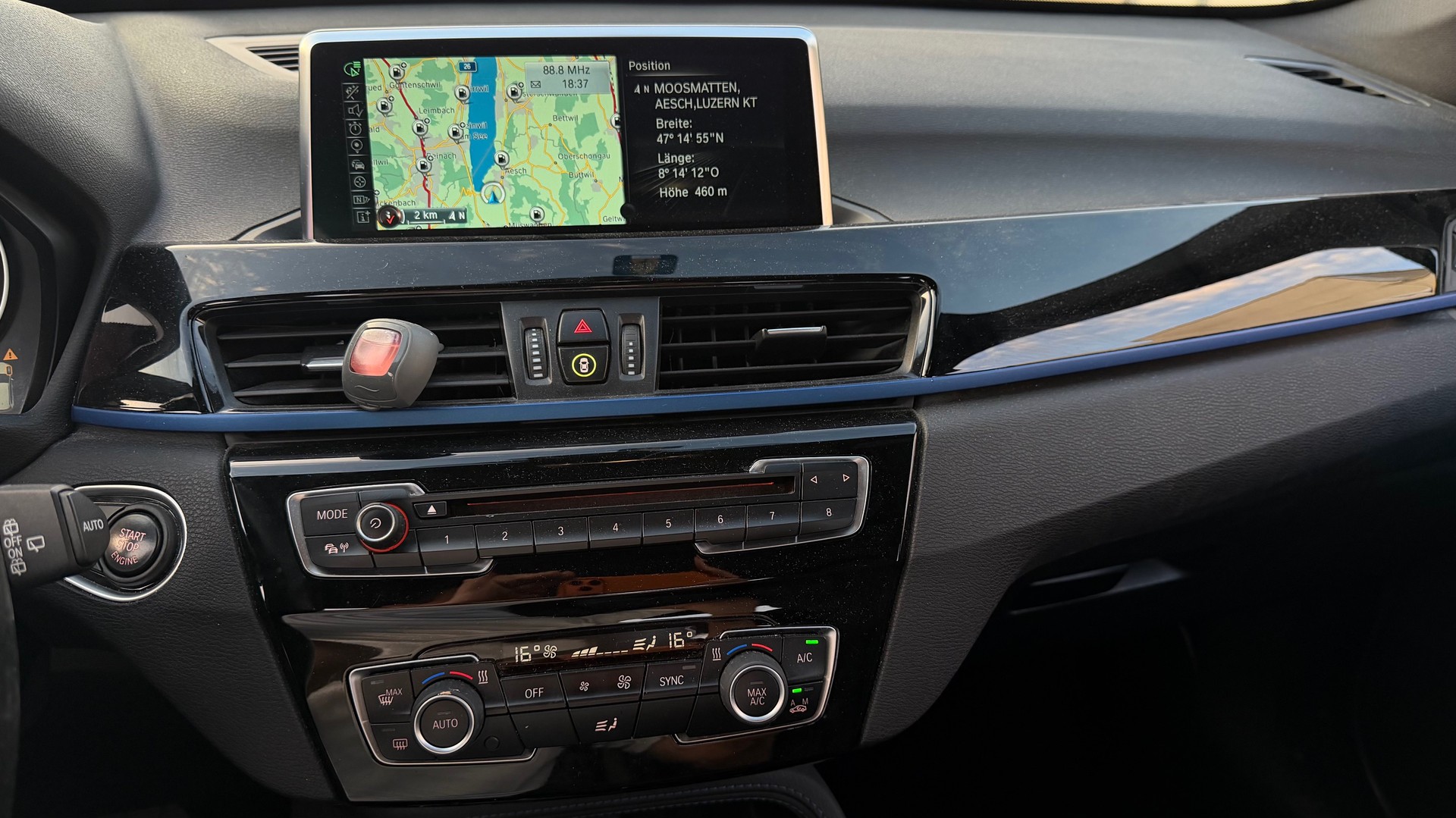 BMW X1 xDrive 20d M Sport Steptronic-image-14