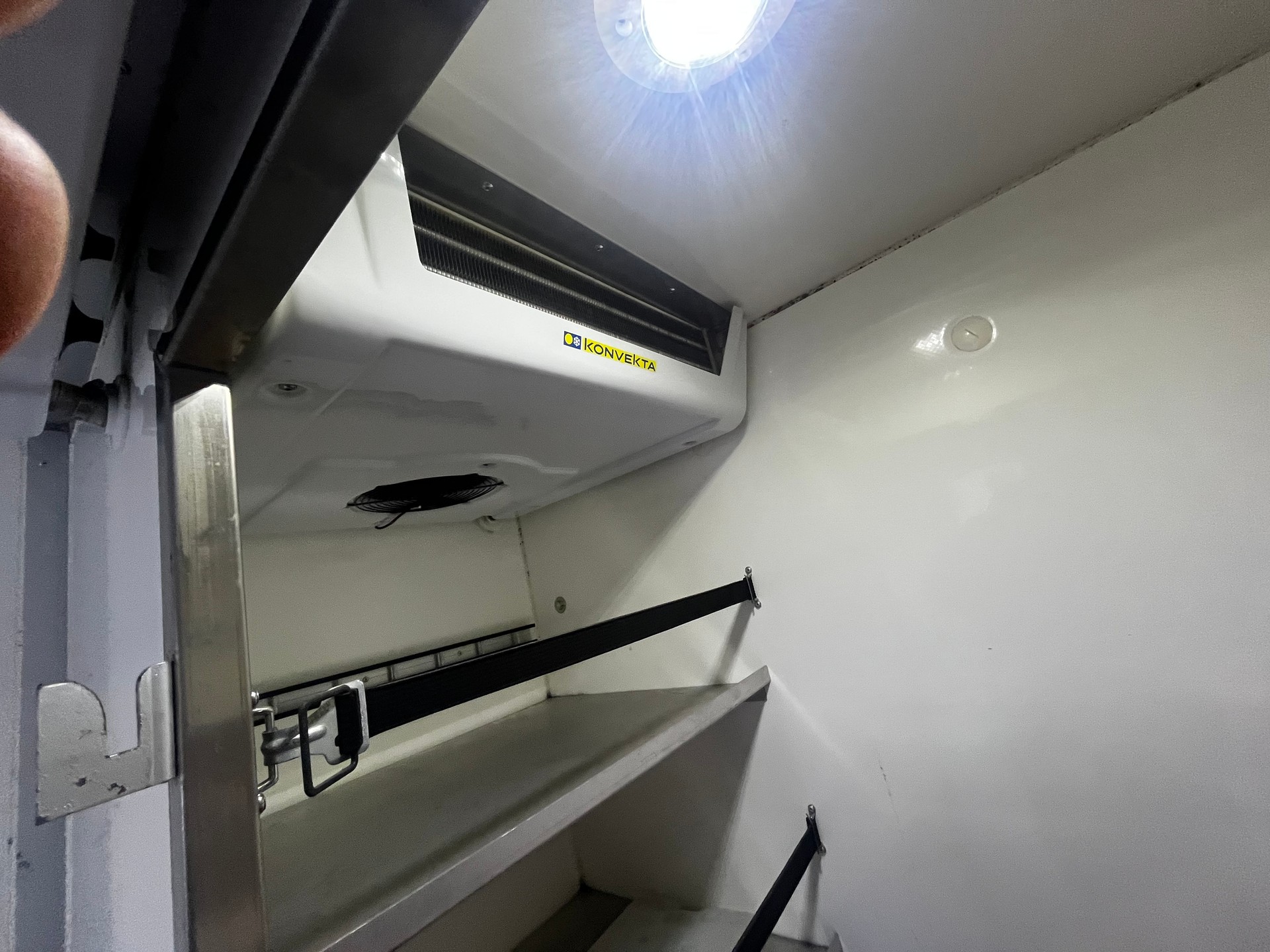 VW T6 2.0 TDI-image-8