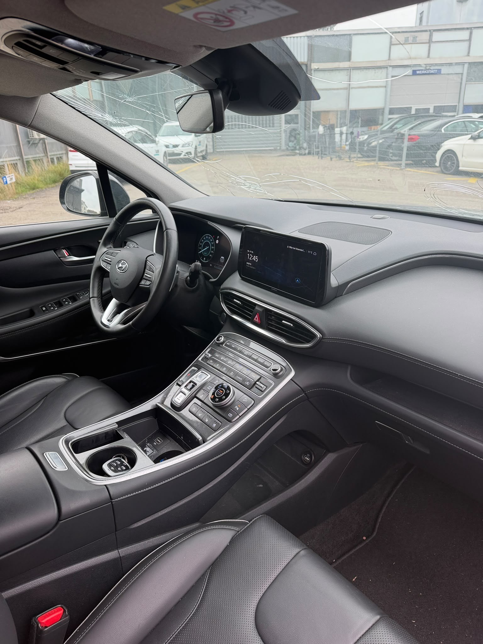 HYUNDAI Santa Fe 2.2 CRDI Vertex 4WD Automatic-image-9