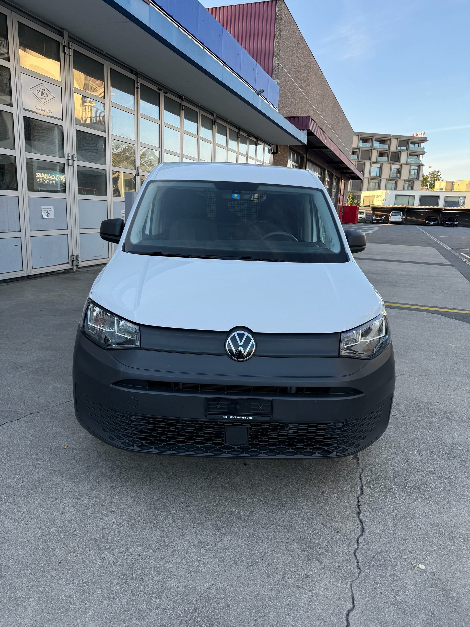 VW Caddy Cargo 2.0TDI Entry Maxi-image-0