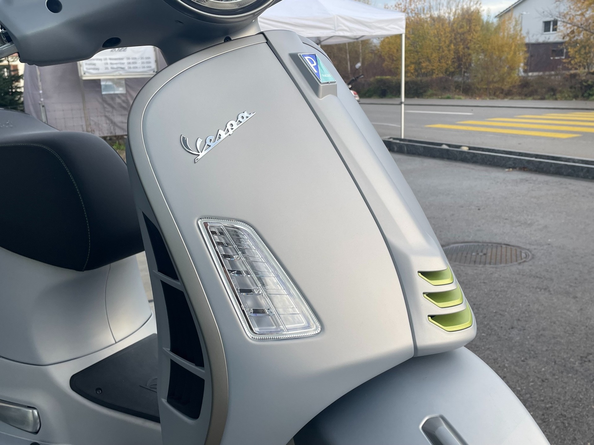 PIAGGIO Vespa GTS 300 Super Tech ABS-image-1