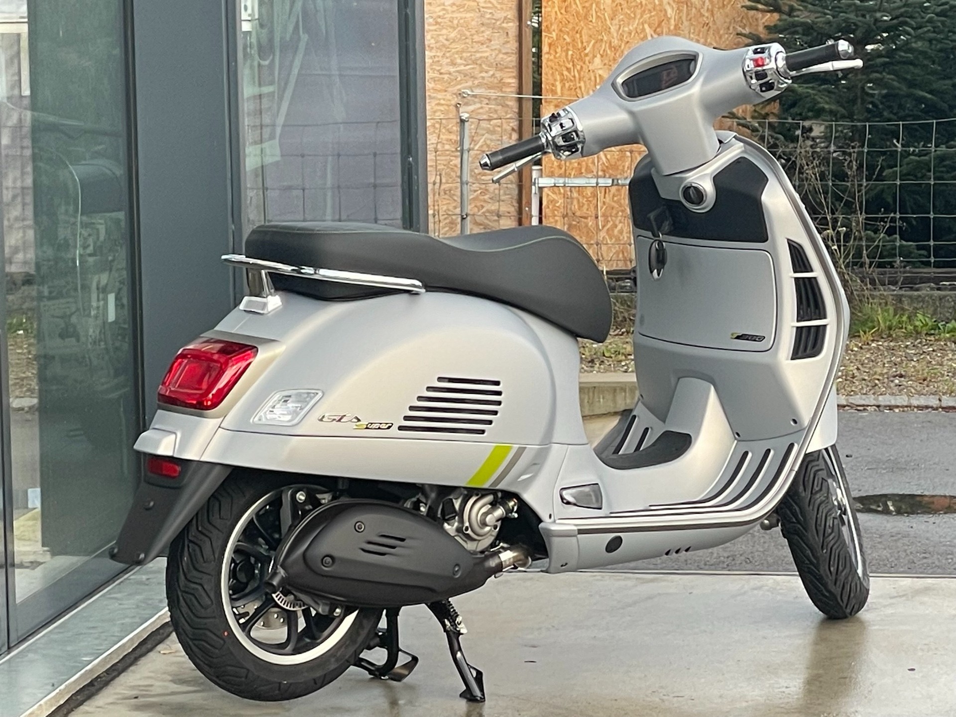 PIAGGIO Vespa GTS 300 Super Tech ABS-image-14