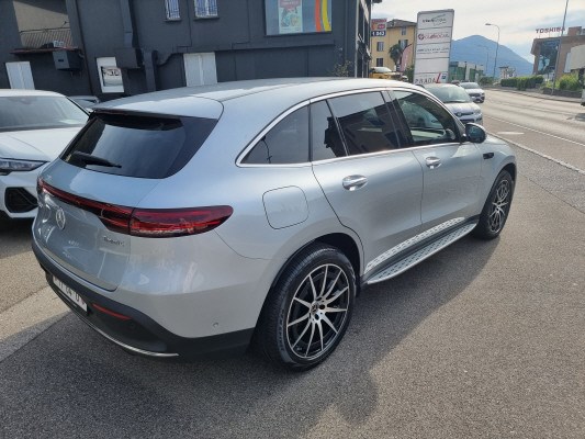 MERCEDES-BENZ EQC 400 AMG Line 4Matic-image-3