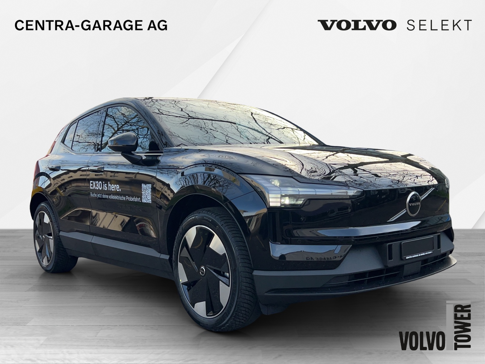 VOLVO EX30 E60 69kWh Single Motor Extended Range Plus-image-3