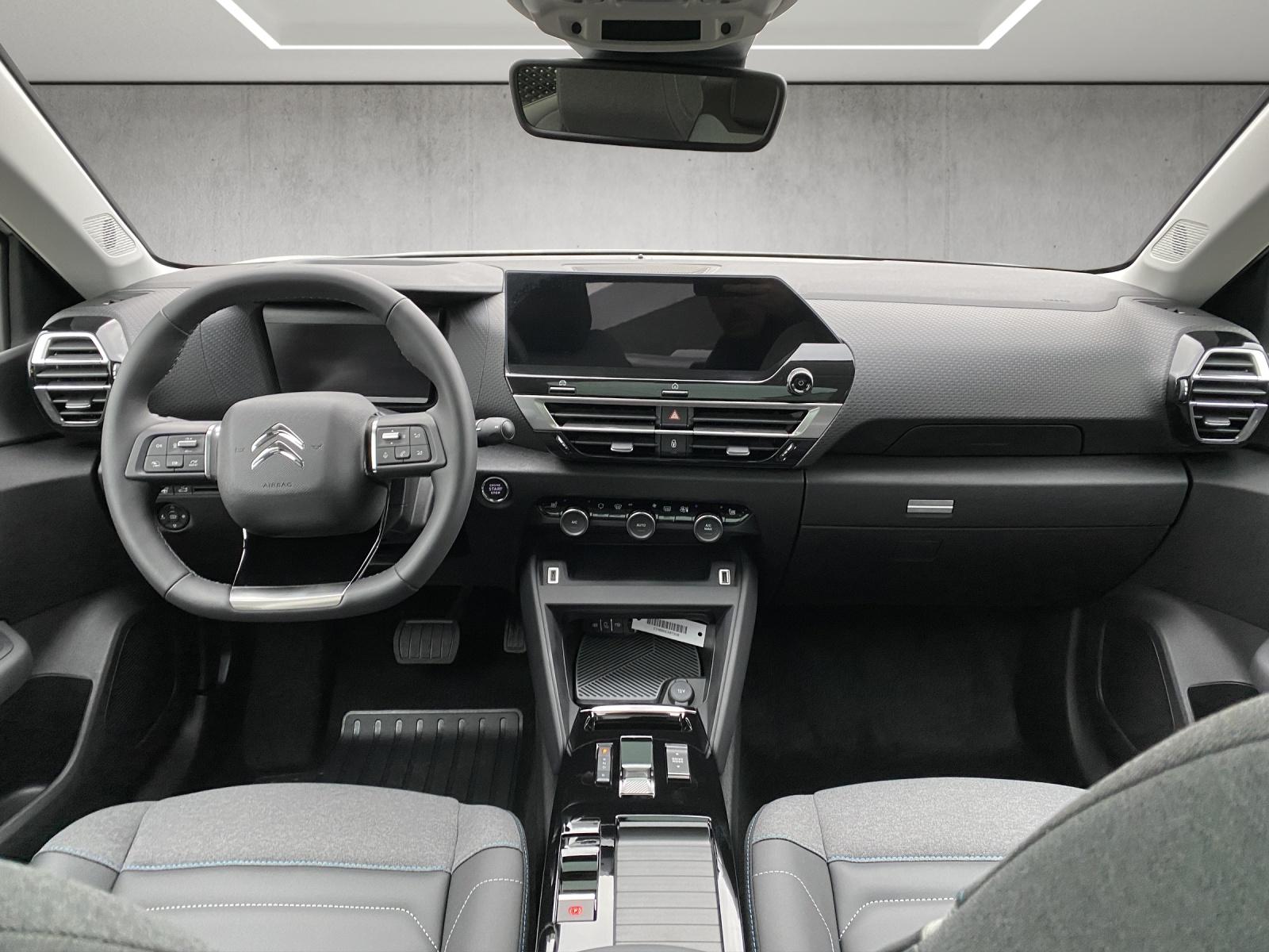 CITROEN e-C4 X Shine-image-10
