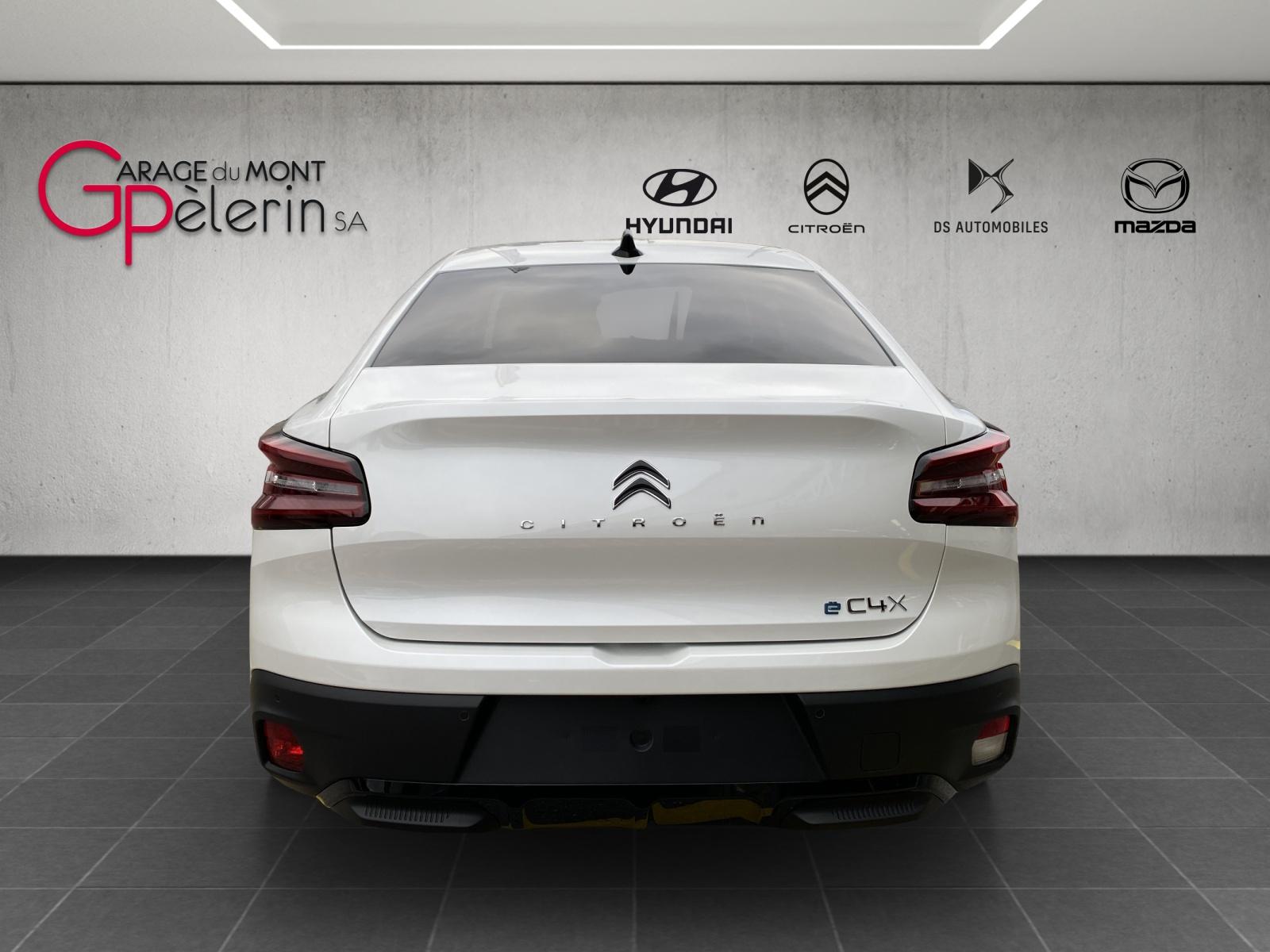 CITROEN e-C4 X Shine-image-3