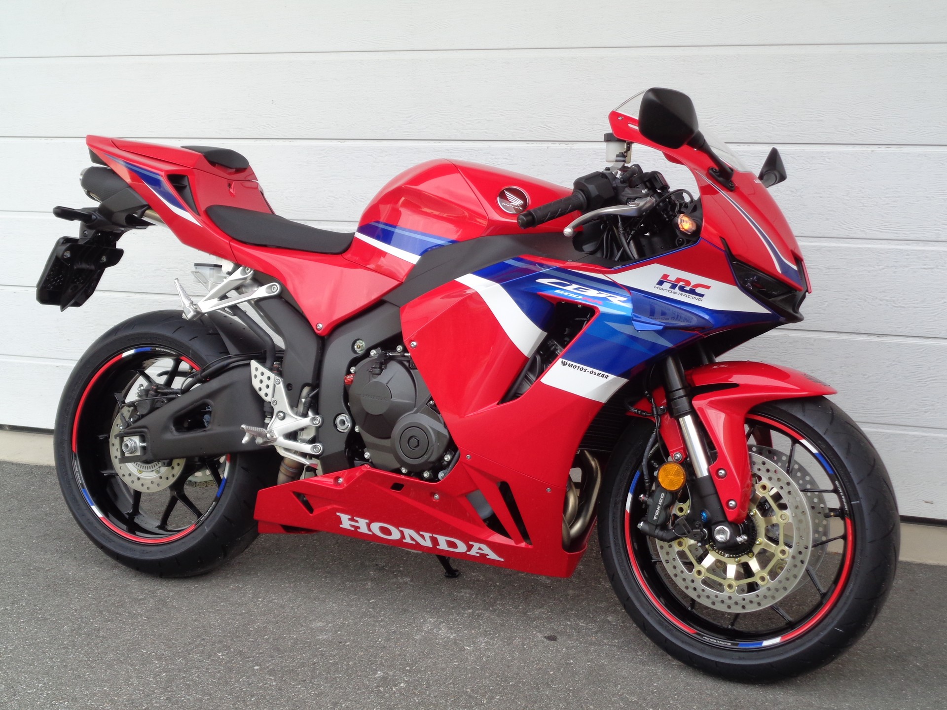 HONDA CBR 600 RR Supersport-showroom-element-2