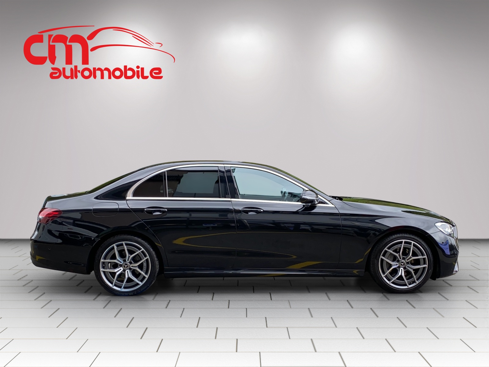 MERCEDES-BENZ E 200 AMG Line 9G-Tronic-image-7