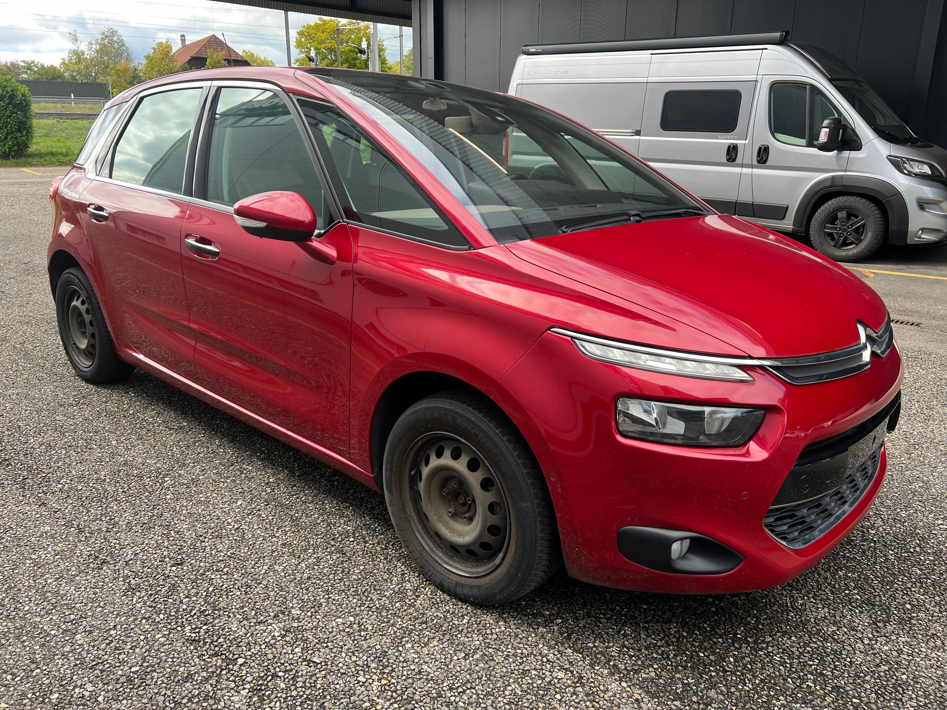 CITROEN C4 Picasso 1.6i 16V THP Intensive-image-1