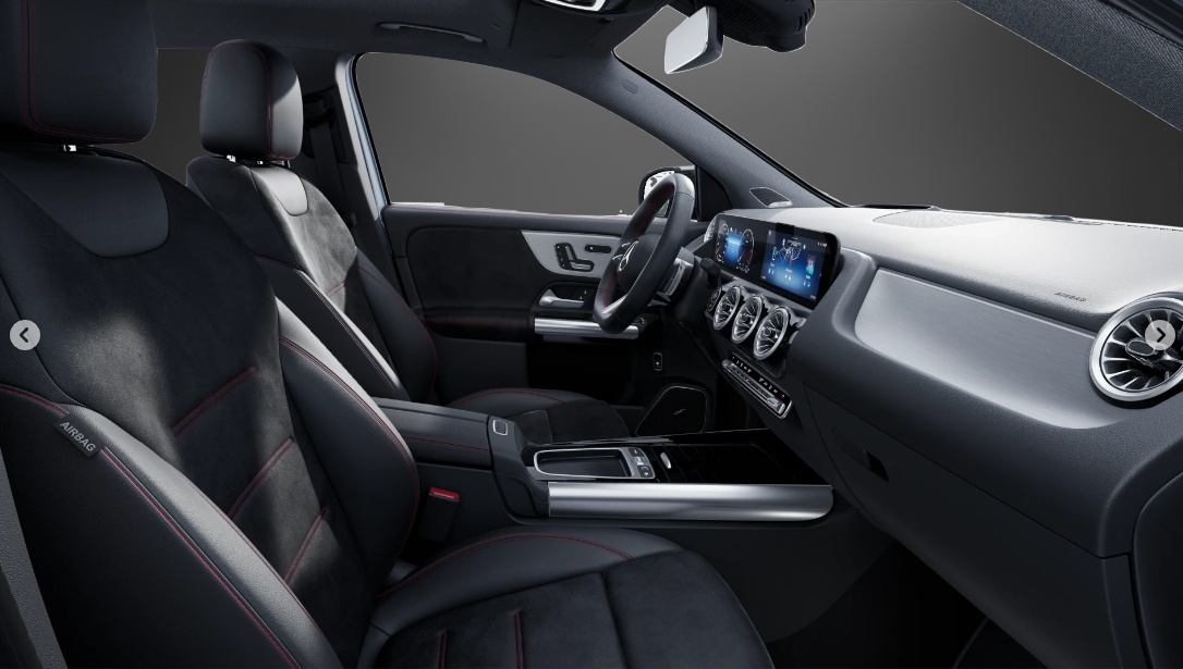 MERCEDES-BENZ GLA 220d 4Matic 8G-DCTSwiss Star-image-8